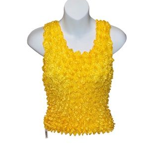 New With Tags Sleeveless Yellow Popcorn Bubble Crinkle Super Stretchy Shirt